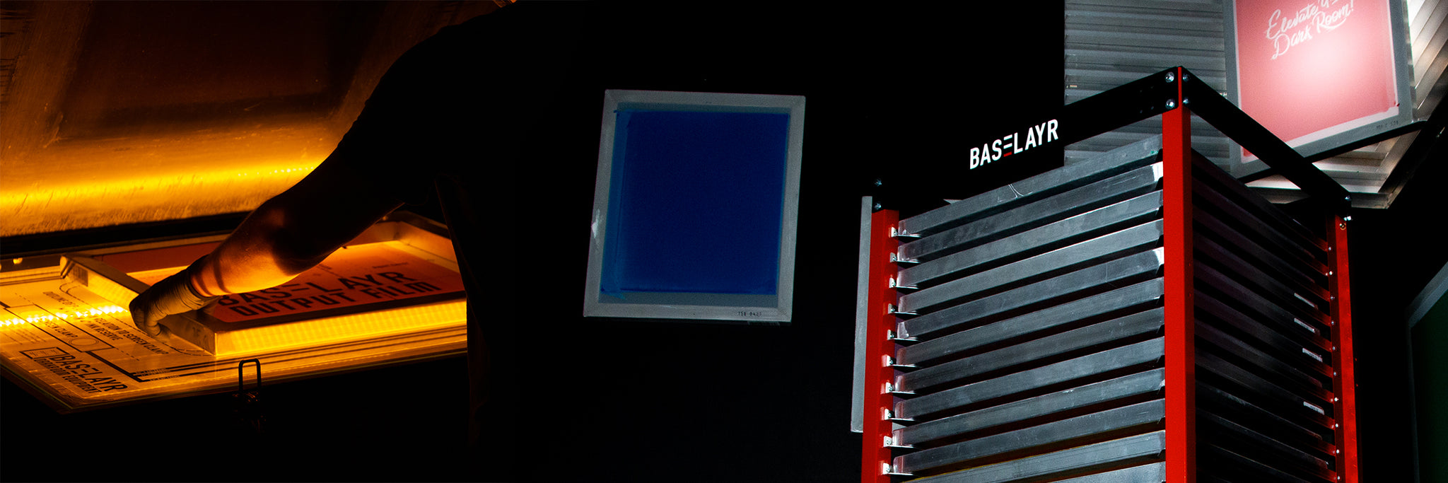 SET UP A SCREEN PRINTING DARKROOM IN ANY SPACE WITH THESE 3 STEPS